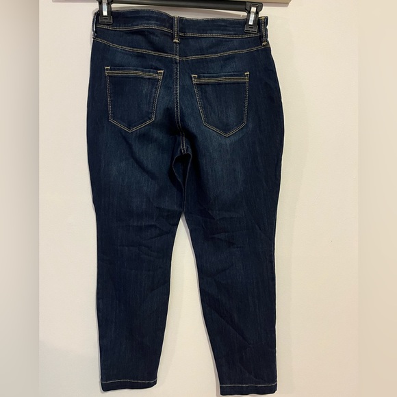 🌷Bandolino 🆕with out tag 🏷️ made in Indonesia - Picture 3 of 11